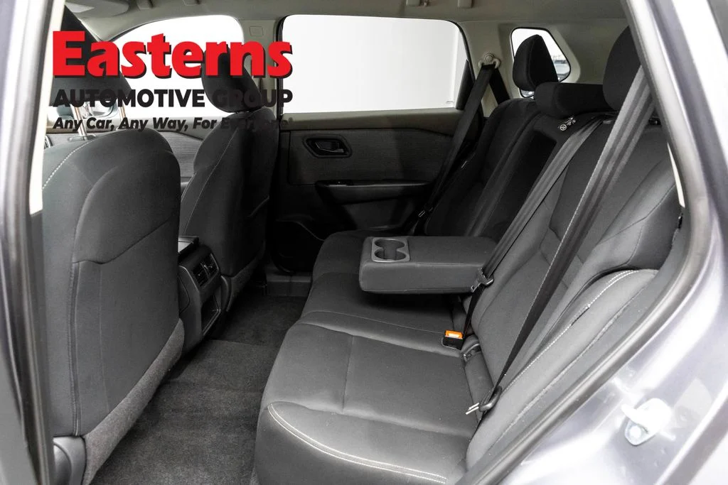 Used 2023 Gray Nissan S image 22