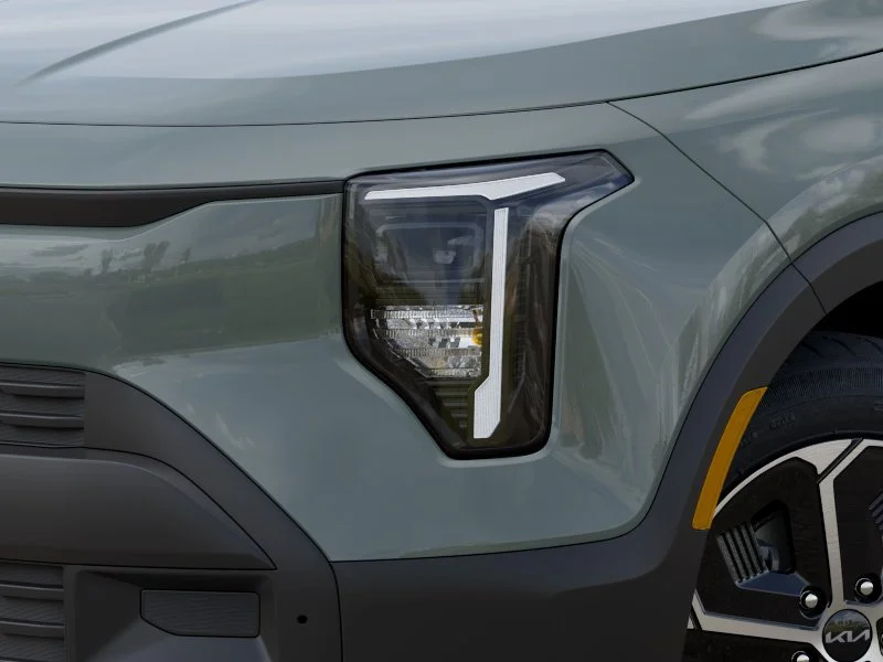 New 2027 Green Kia LX image 10
