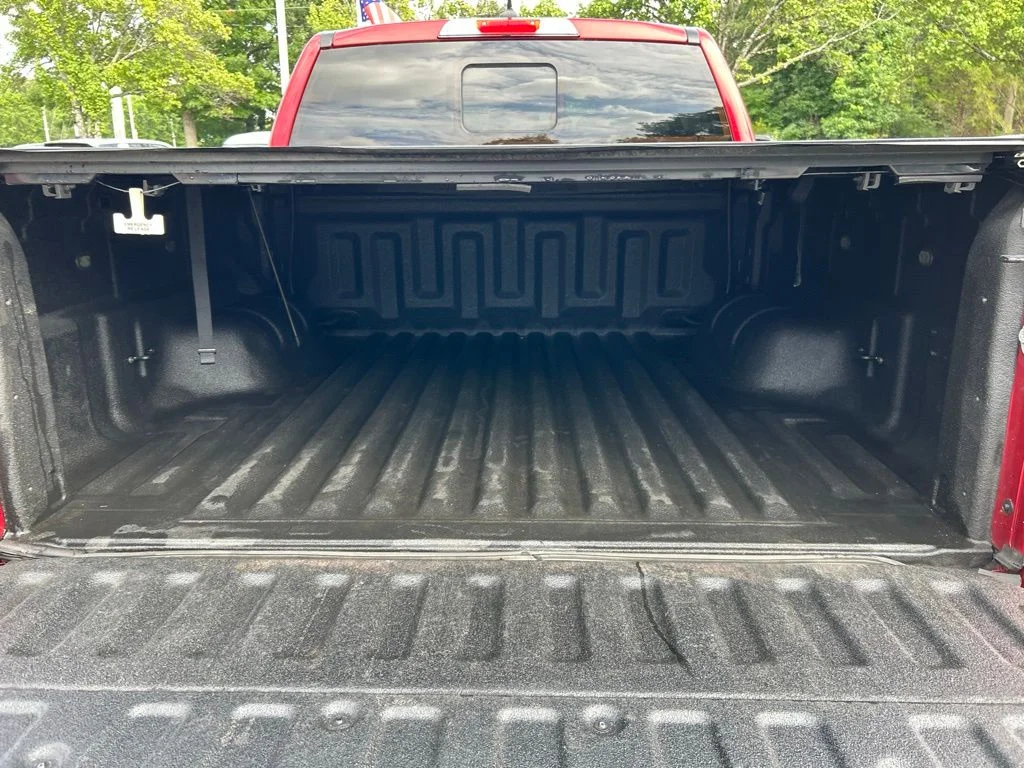 Used 2020 Red Ford Lariat image 24