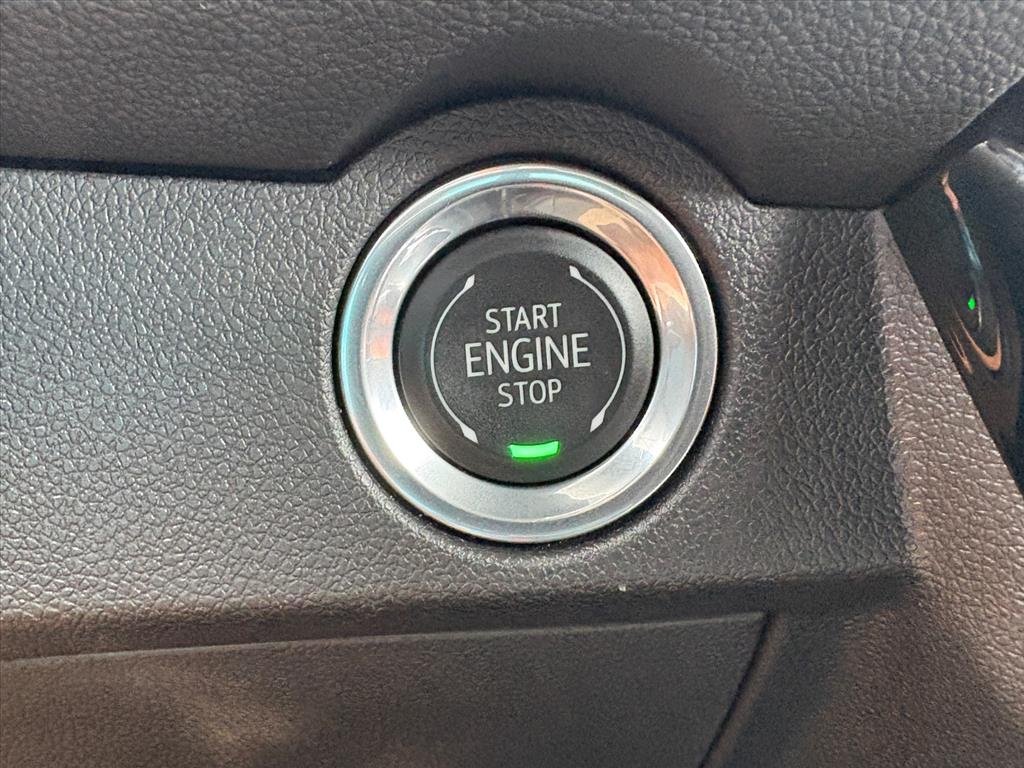2025 Chevrolet Traverse LT - Photo 13