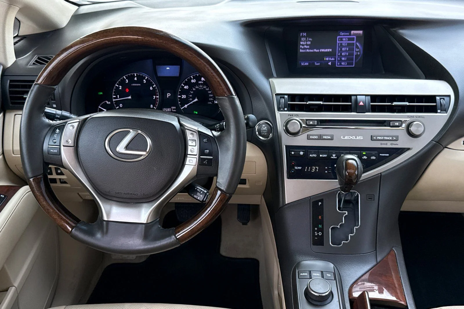 Used 2015 White Lexus 350 image 13