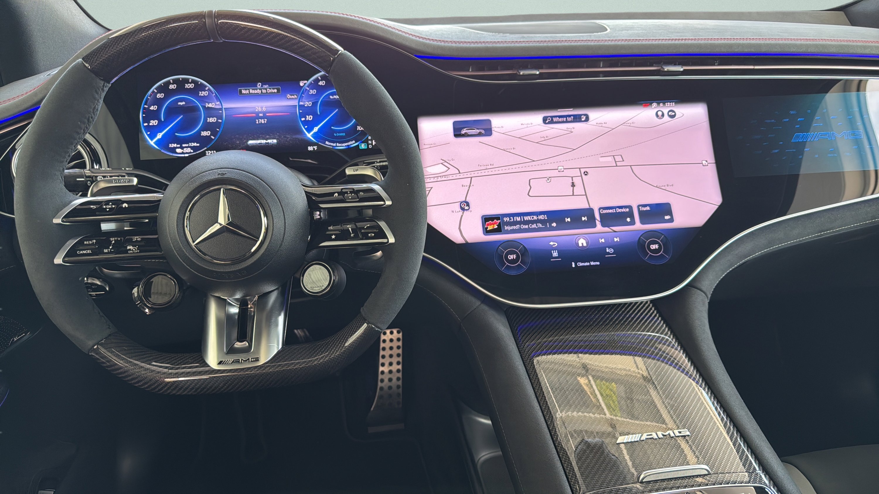 Certified Used 2026 MANUFAKTUR Moonlight White Metallic Mercedes-Benz AMG® EQE image 29