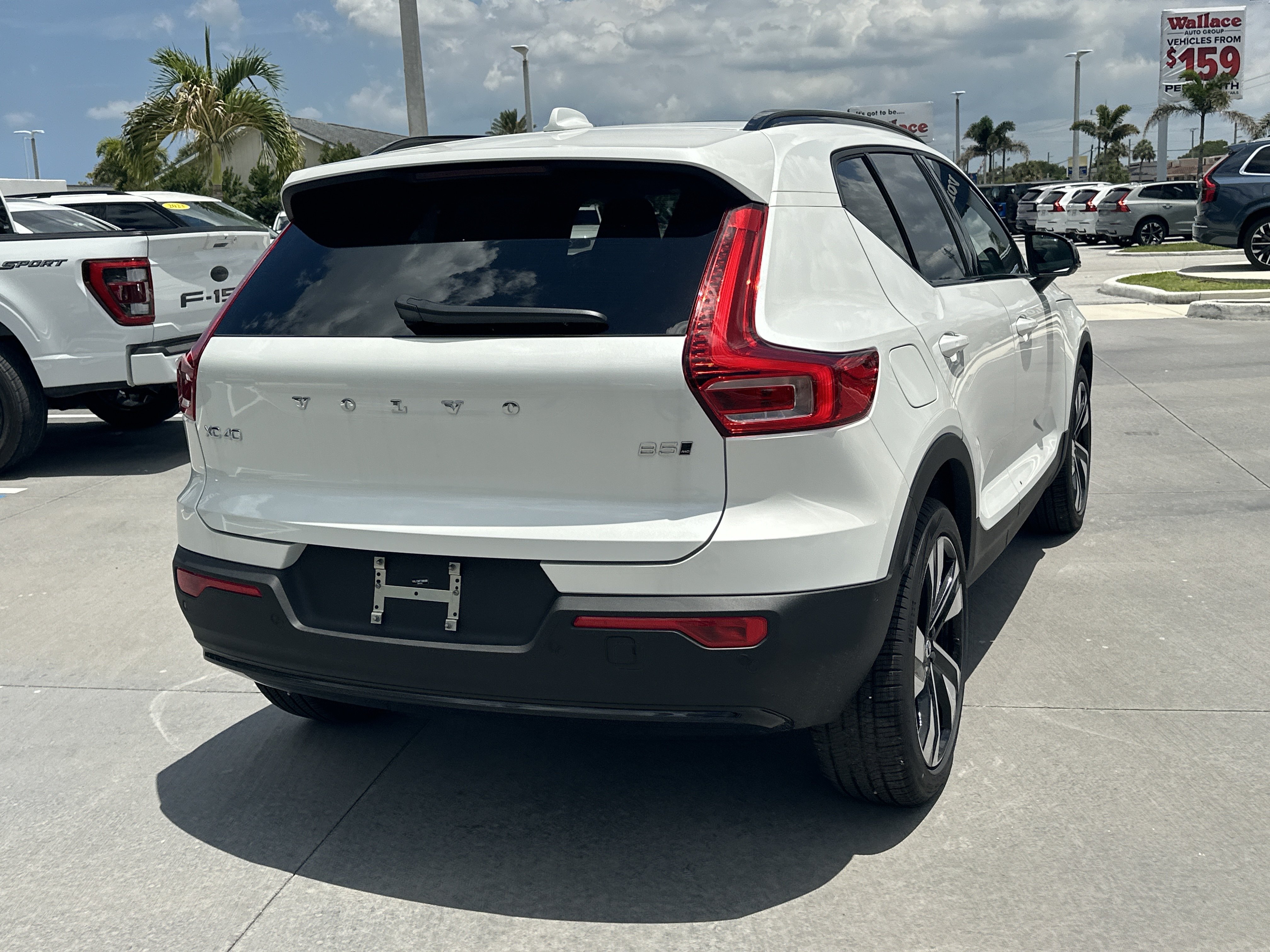 New 2026 Crystal White Volvo Ultra image 7