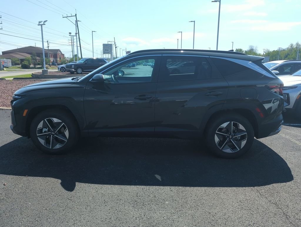 New 2026 Green Hyundai SEL image 5