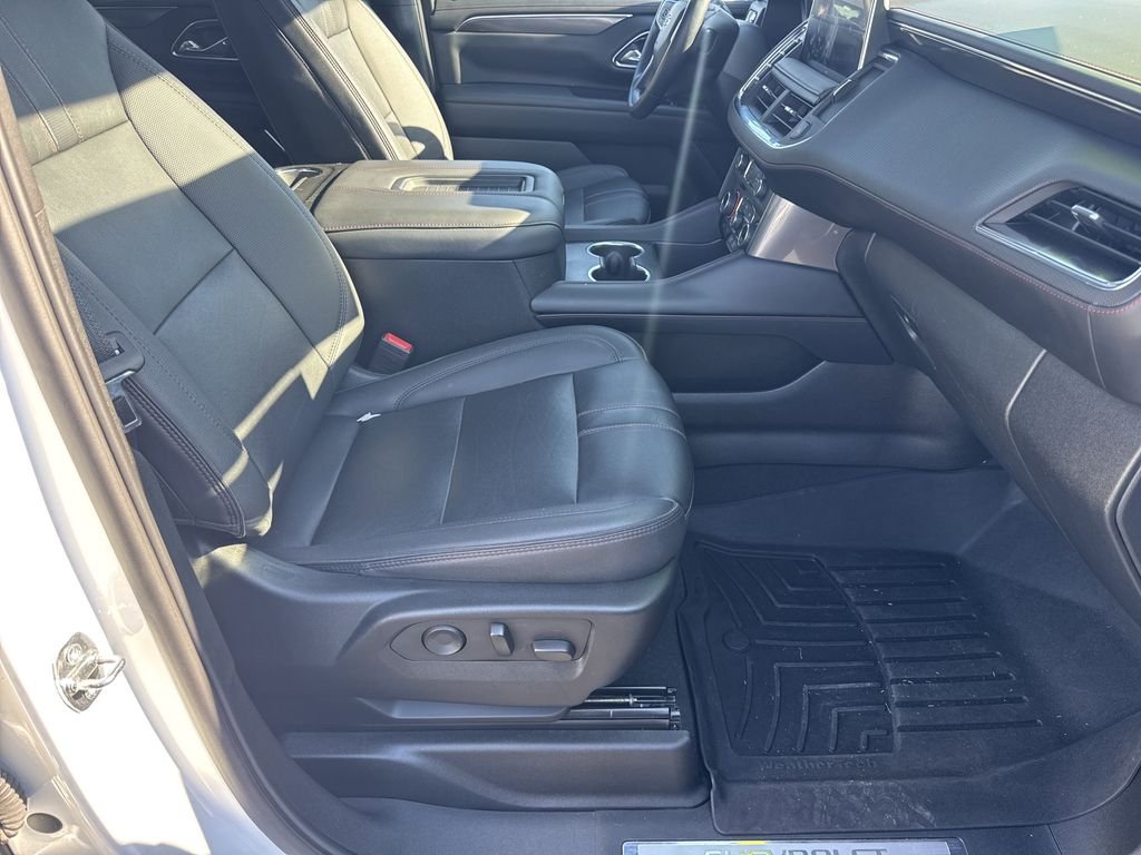 Used 2023 White Chevrolet RST image 13