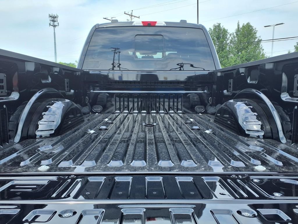 New 2026 Agate Black Metallic Ford F-350® Platinum® image 8