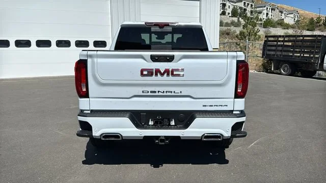 2026 GMC Sierra 1500 Denali - Photo 4