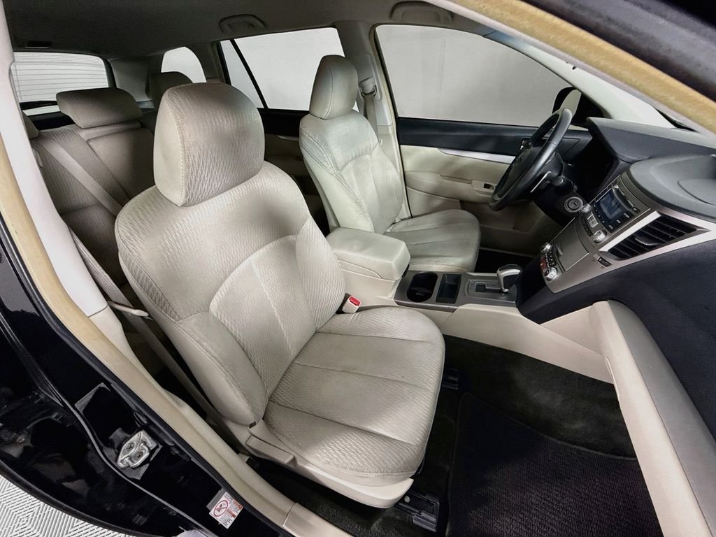 Used 2012 Black Subaru 2.5i Premium image 26