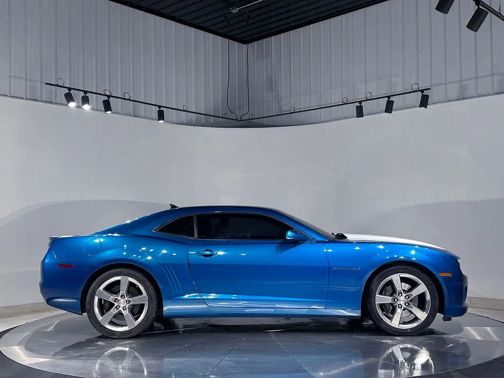 Used 2010 Blue Chevrolet SS image 5
