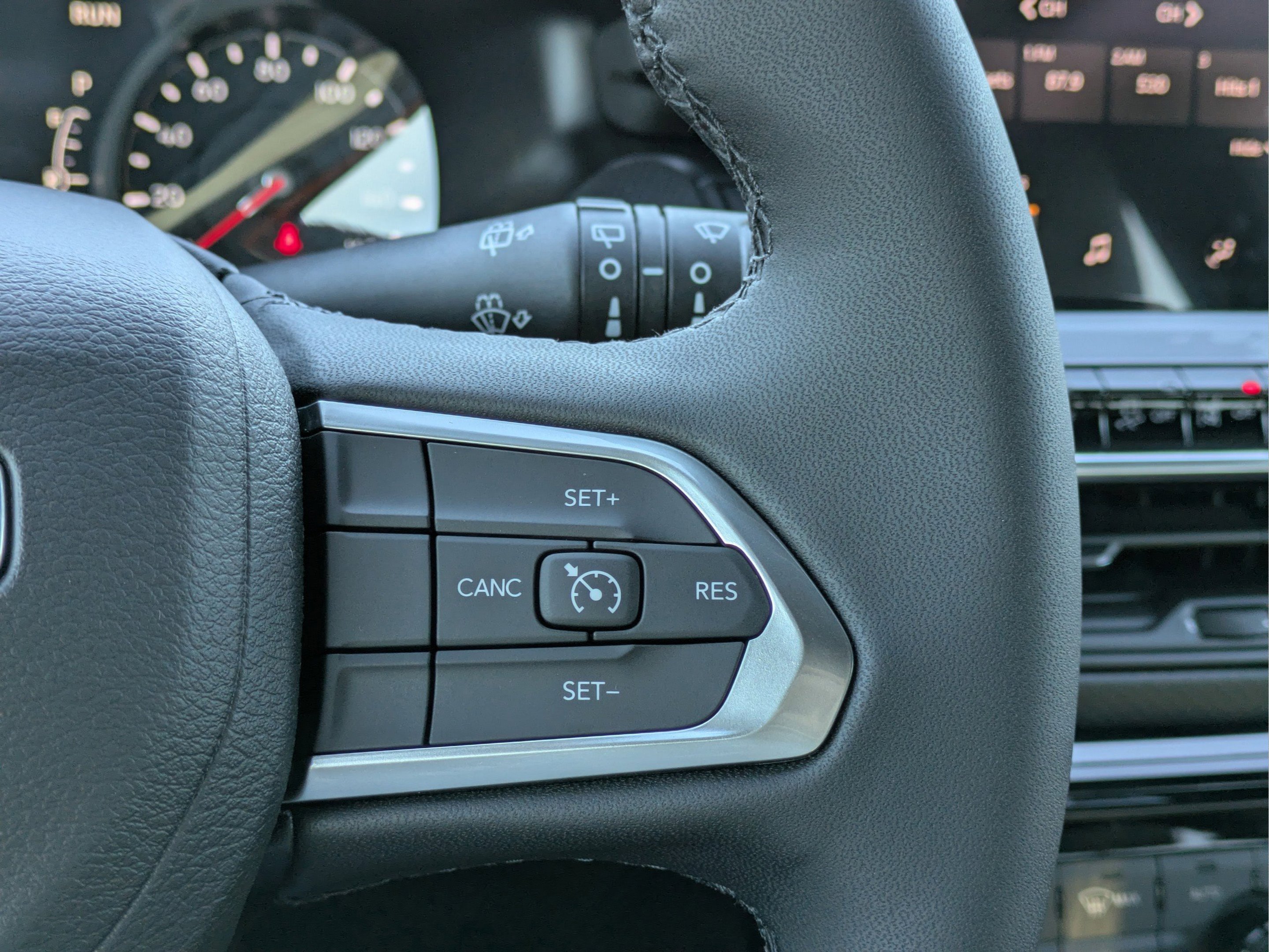 New 2026 Joose (DISC) Jeep Latitude Altitude image 28