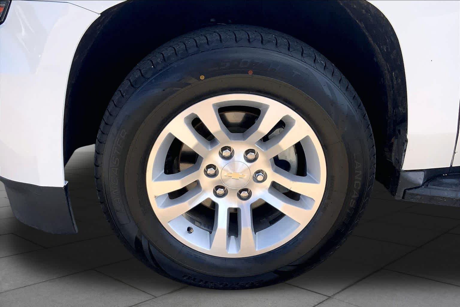 Certified Used 2017 Summit White Chevrolet LT image 11