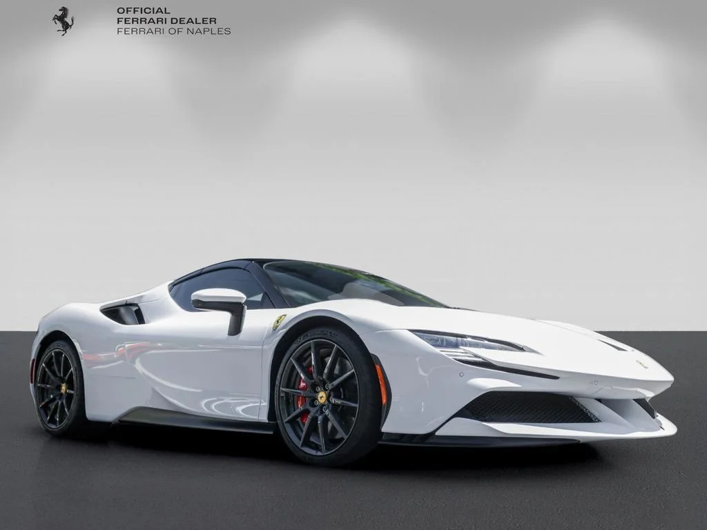 2025 Ferrari SF90 Spider's photo