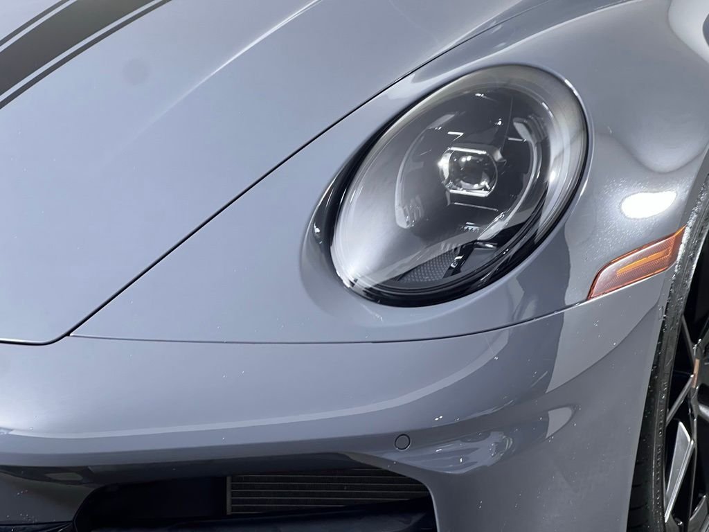 Certified Used 2025  Porsche Carrera image 15