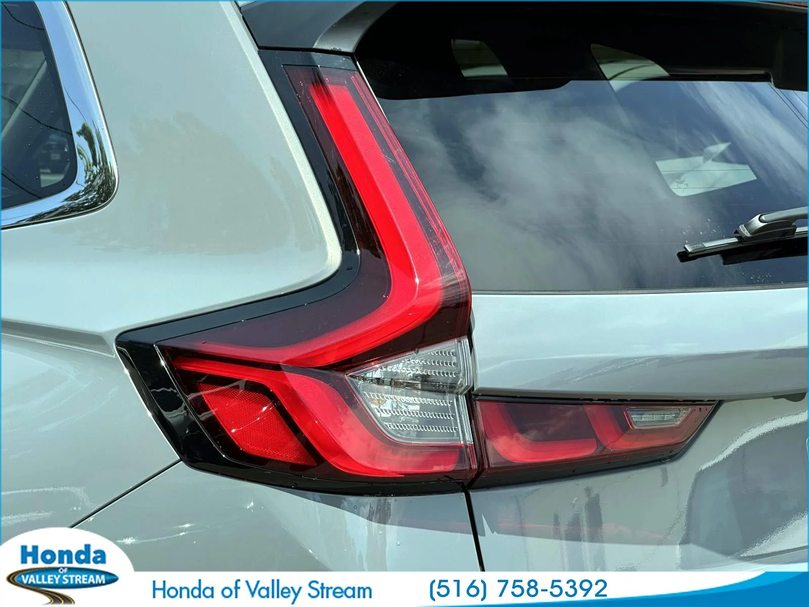 Used 2024 Gray Honda EX-L image 9