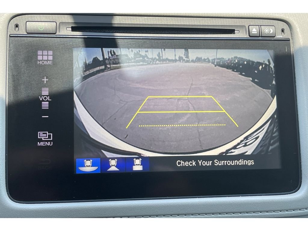 Used 2018 White Orchid Pearl Honda EX-L Navi image 28