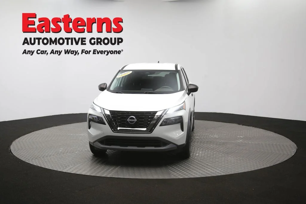 Used 2023 White Nissan S image 48
