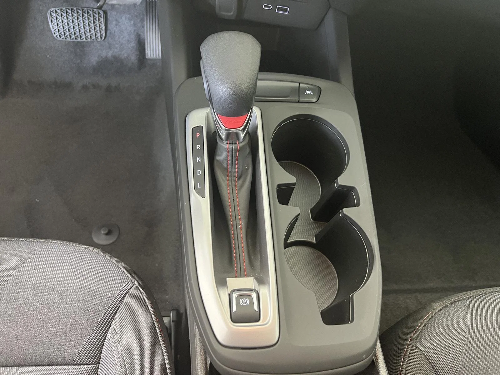 Used 2025 Sterling Gray Metallic Chevrolet 1RS image 15