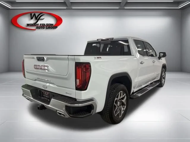 New 2026 Glacier White Tricoat GMC SLT image 6