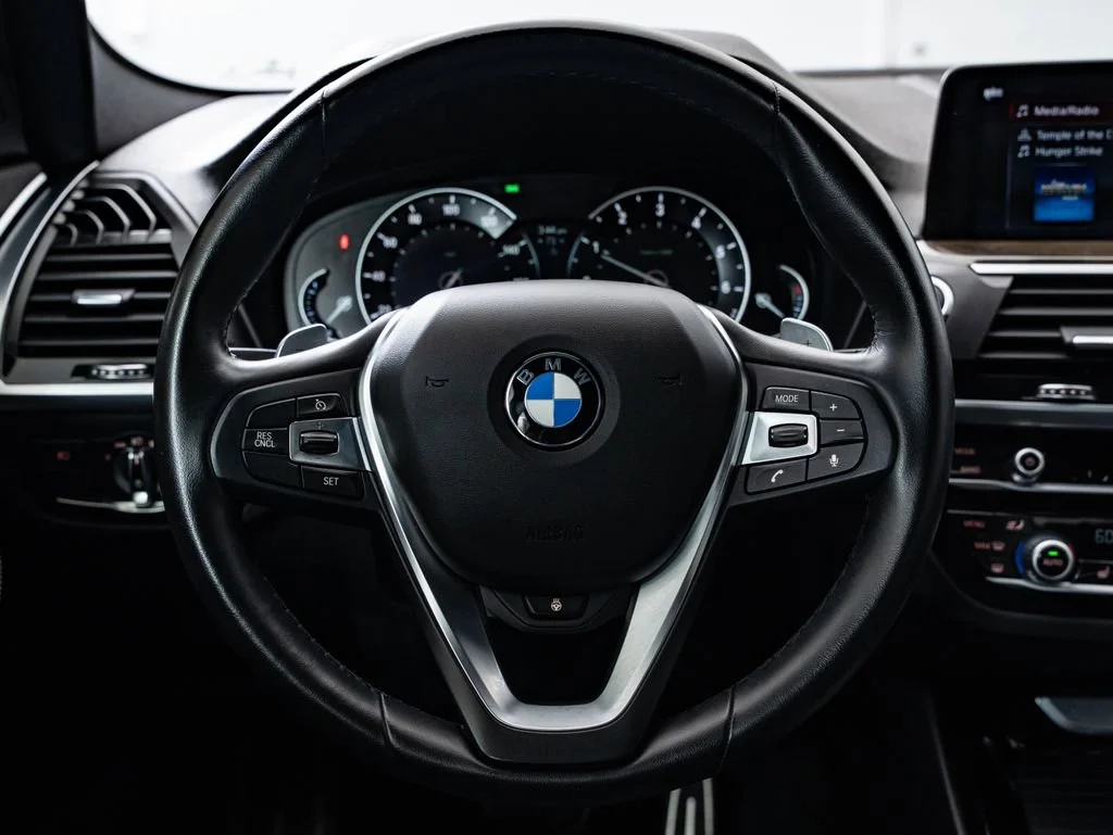 Used 2019 Dark Graphite Metallic BMW xDrive30i image 42
