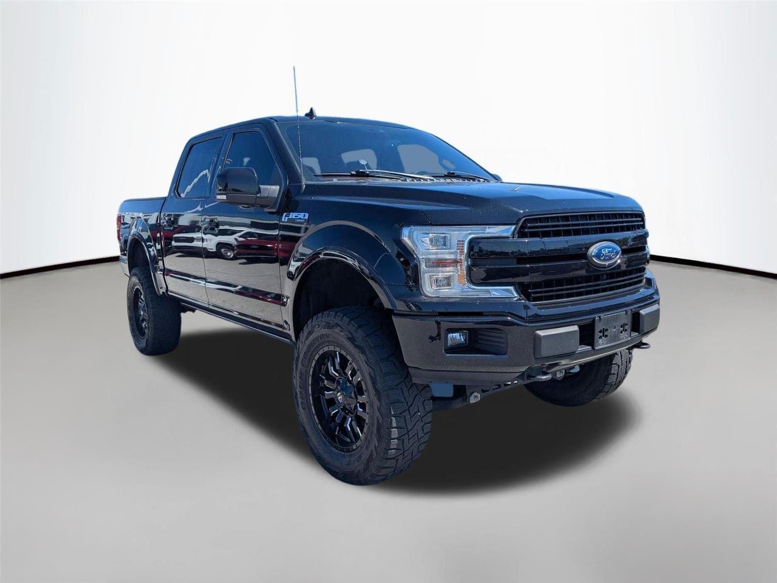 Used 2020 Agate Black Metallic Ford LARIAT image 3