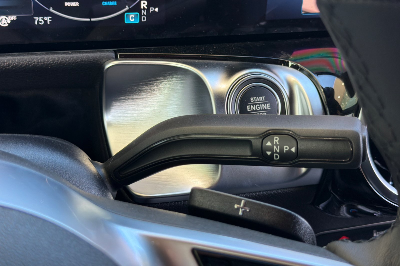 New 2026 Mountain Grey Metallic Mercedes-Benz GLB 250 image 17