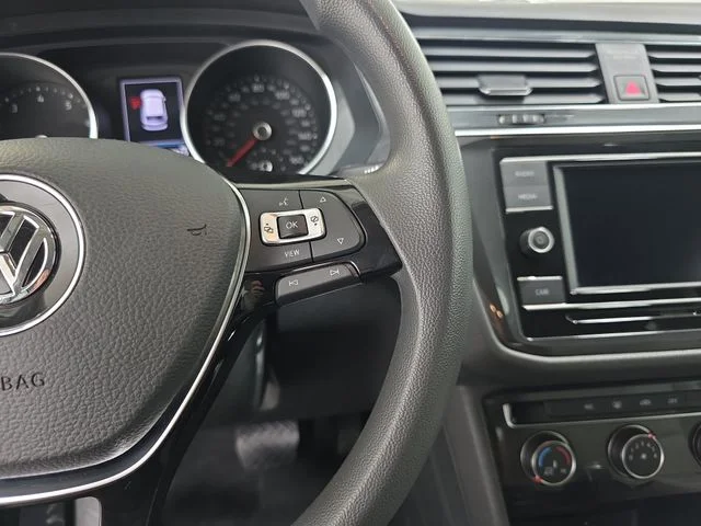Used 2019 Platinum Gray Metallic Volkswagen 2.0T S image 18