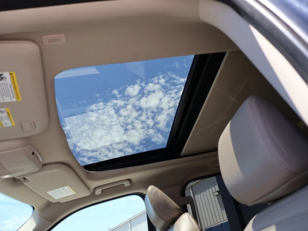 Used 2024 Gray Ford Limited image 27