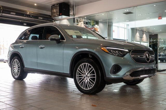 2026 Mercedes-Benz GLC GLC 300 4MATIC's photo