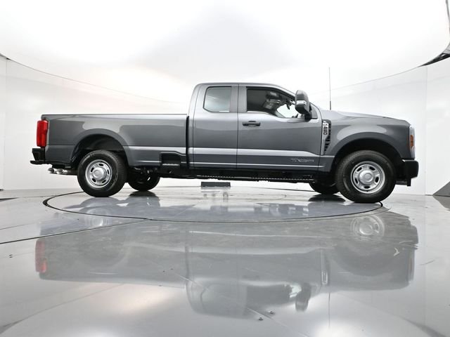 2026 Ford F-250 Super Duty XL - Photo 33