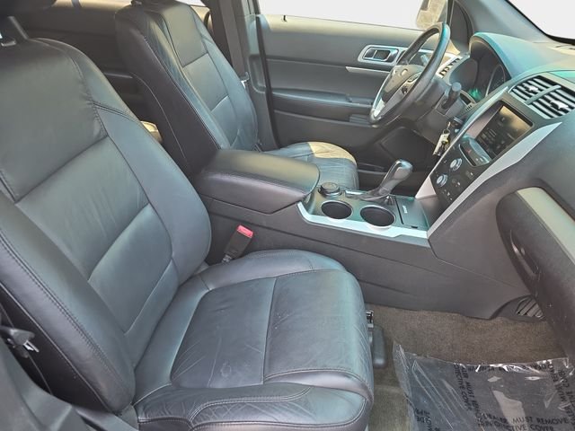 Used 2014 Gray Ford XLT image 12