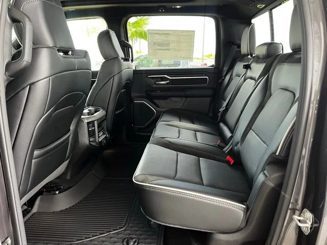 2026 RAM 1500 Laramie - Photo 18