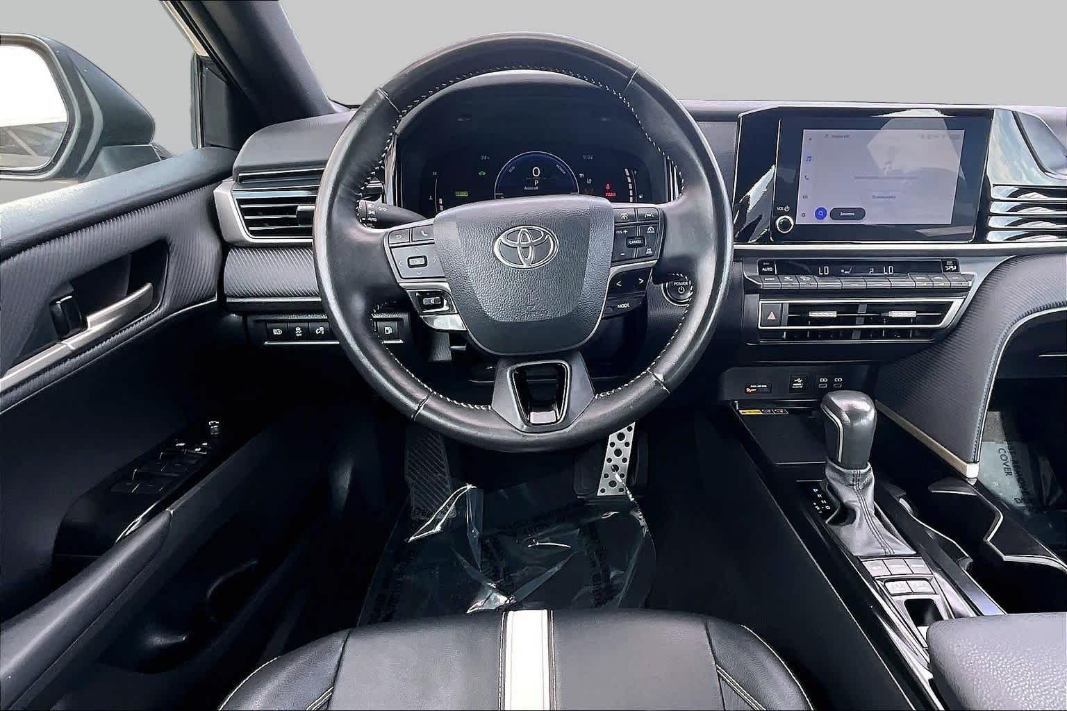Used 2025 Underground Toyota SE image 5