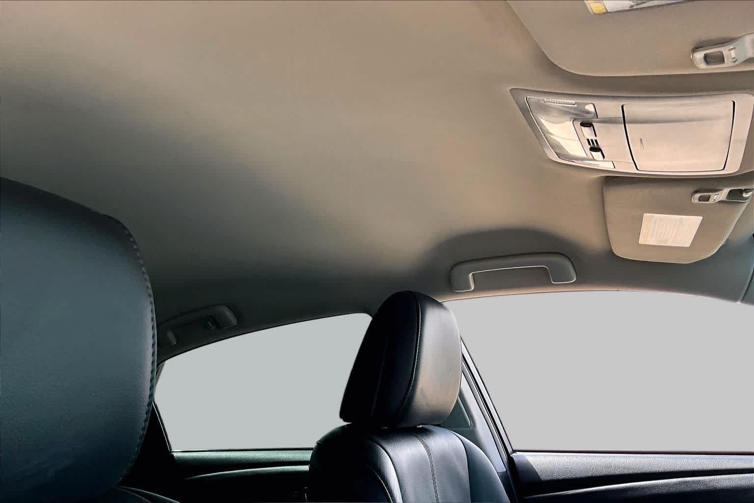 Used 2015 Celestial Silver Metallic Toyota XLE image 14