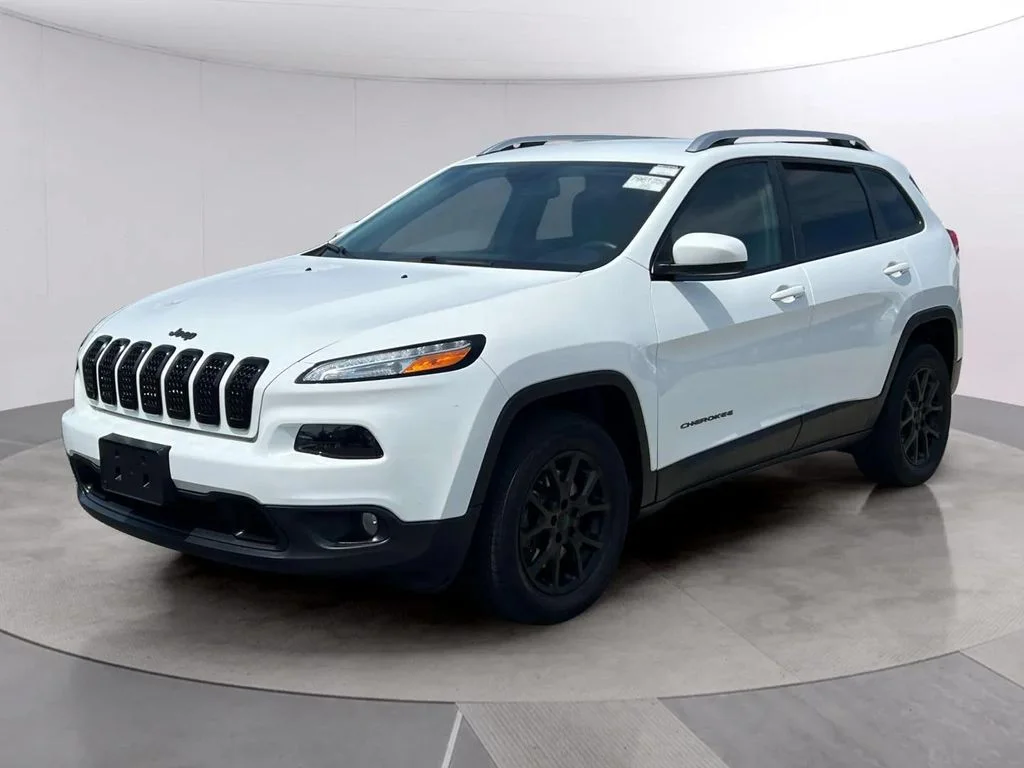 Used 2017 Jeep Cherokee Latitude with VIN 1C4PJMCB6HW596773 for sale in Mount Pleasant, WI