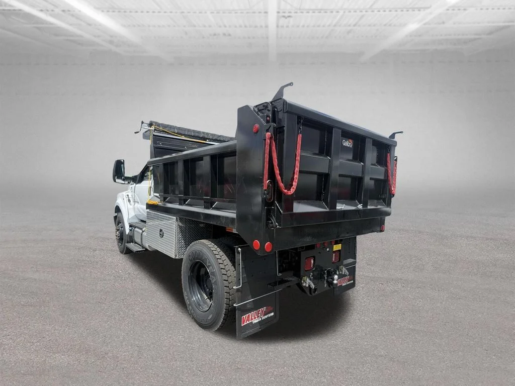 New 2025 Oxford White Ford F-750 SD Diesel Straight Frame image 6