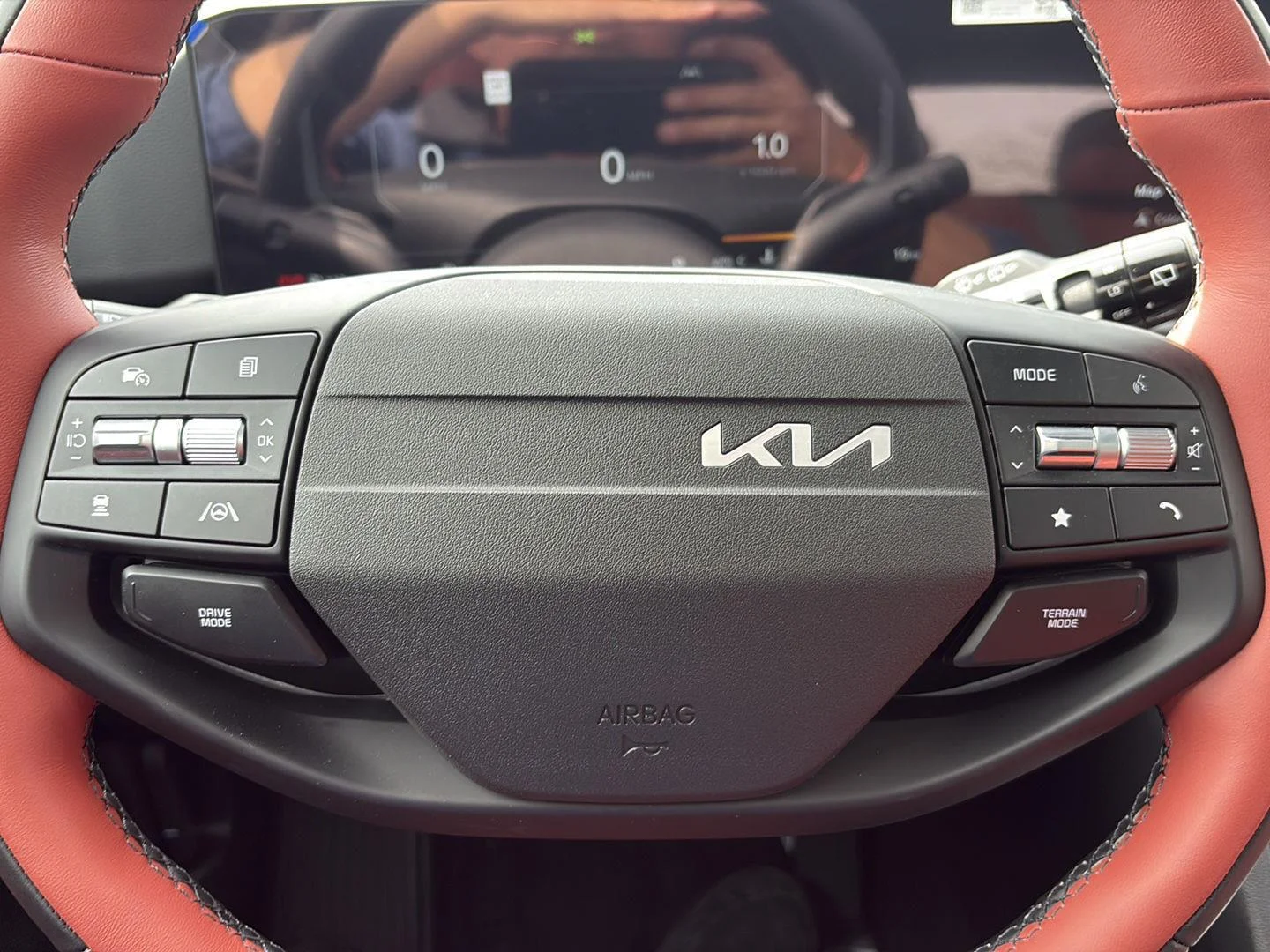 New 2026 Ebony Black Kia SX-Prestige image 15