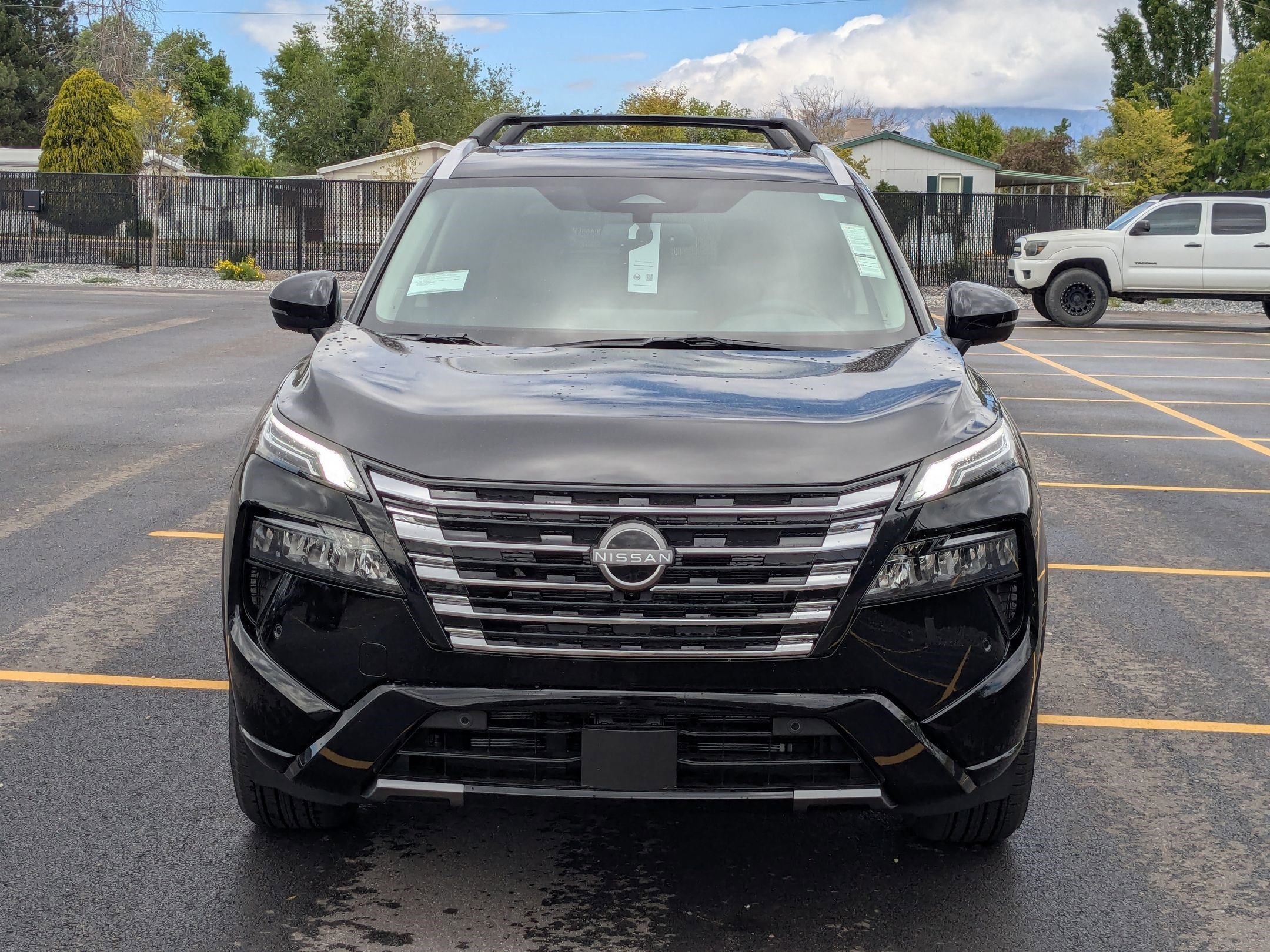 New 2026 Super Black Nissan Platinum image 9