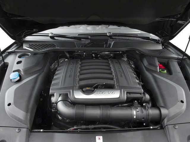 Used 2017  Porsche  image 14