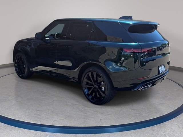 New 2026 British Racing Green Land Rover Dynamic SE image 7
