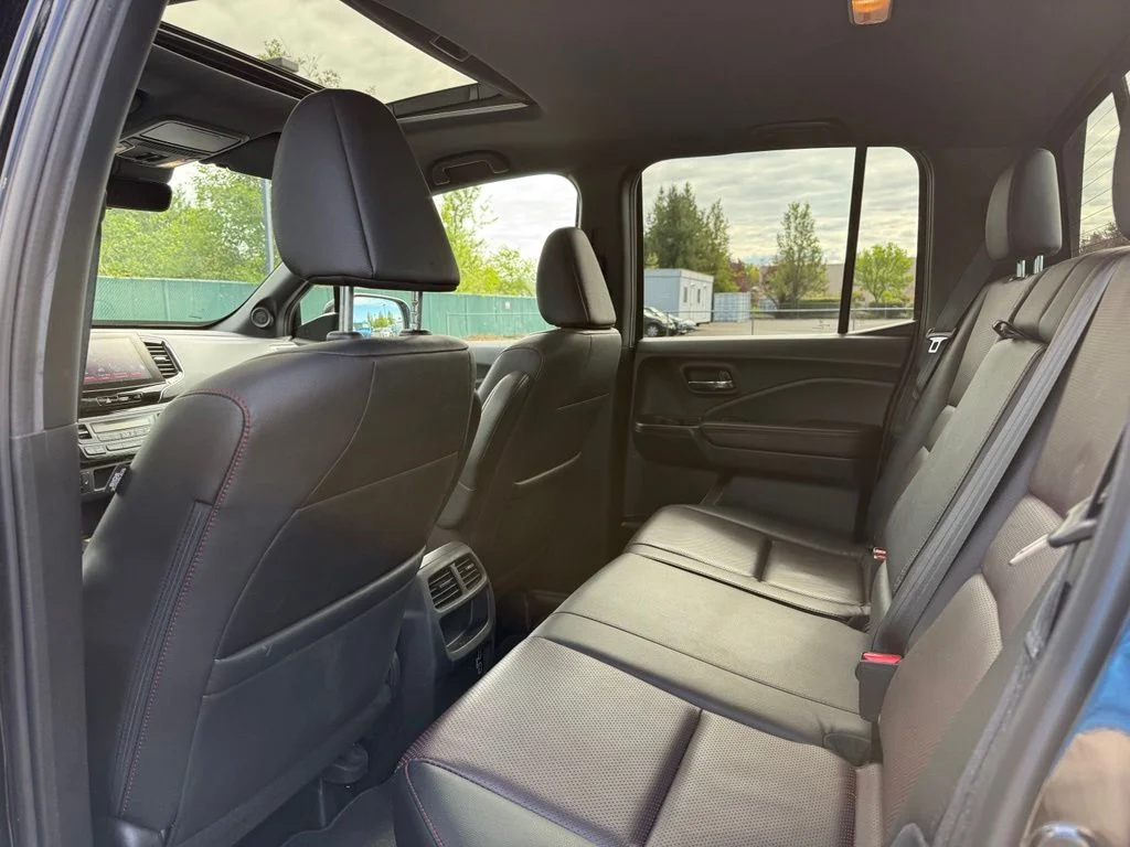 Used 2021 Crystal Black Pearl Honda Black Edition image 21