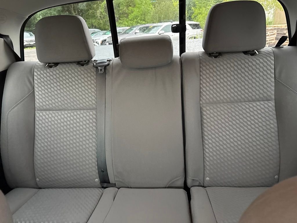 Used 2021 Silver Toyota SR image 18