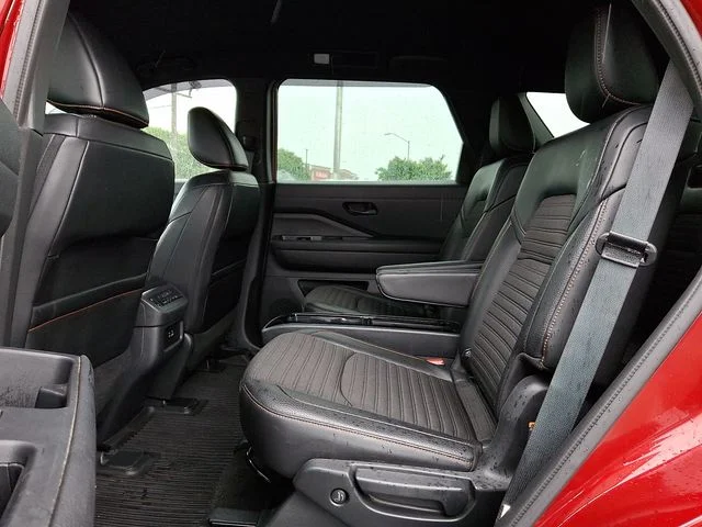 Used 2024 Red Nissan Rock Creek image 11