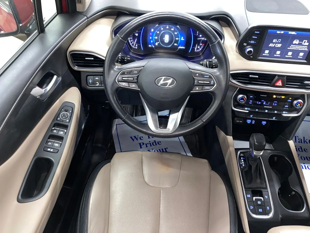 Used 2019 Red Hyundai Limited image 28