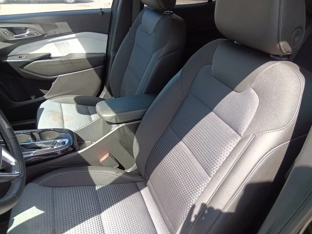 Used 2025 Black Chevrolet LT image 11