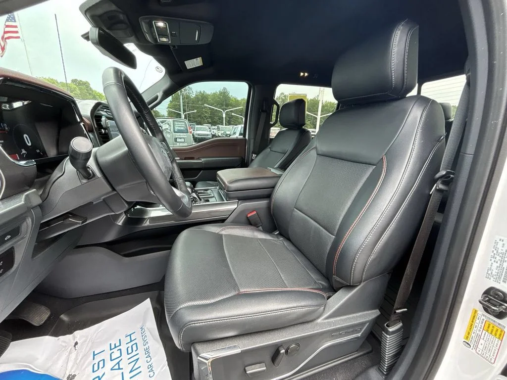 Used 2023 White Ford Lariat image 13