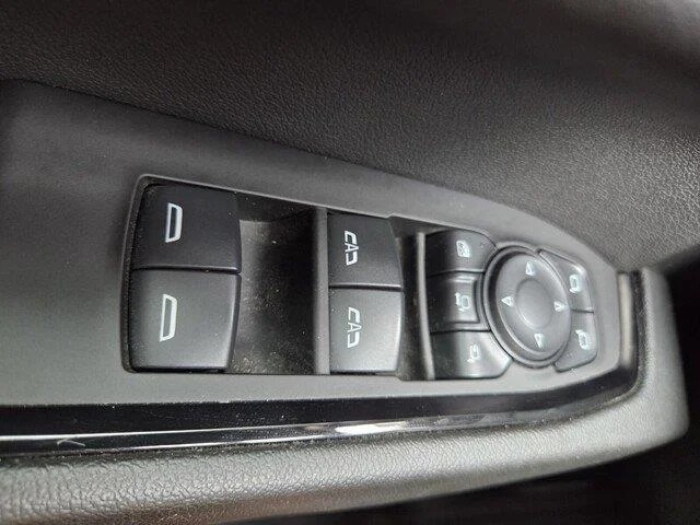 Used 2024 Onyx Black GMC AT4 image 20