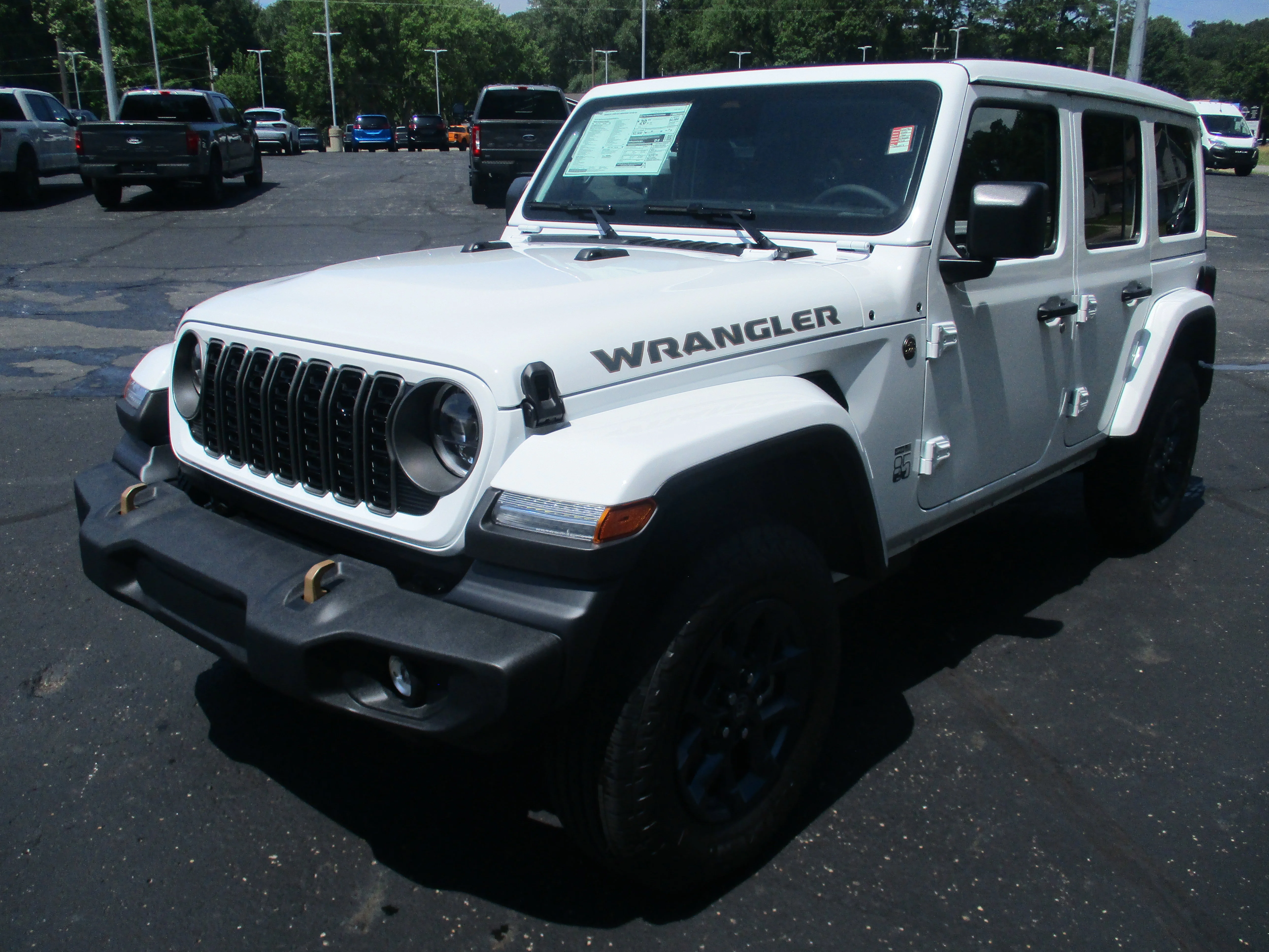 New 2026 Bright White Clear-Coat Exterior Paint Jeep 85th Anniversary image 3