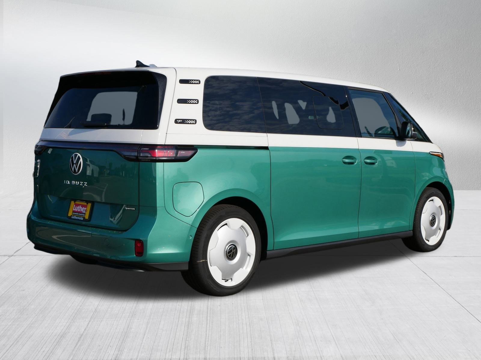 New 2025 Volkswagen ID. Buzz 1st Edition Mini-van, Passenger in