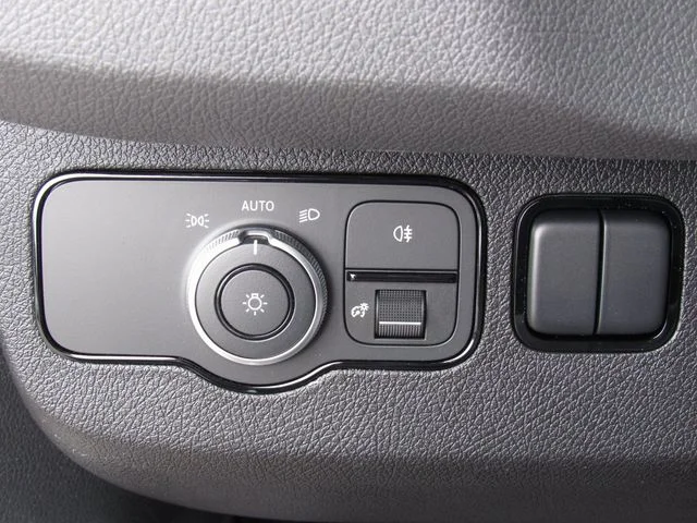 2025 Mercedes-Benz Sprinter Cargo Van Base - Photo 32