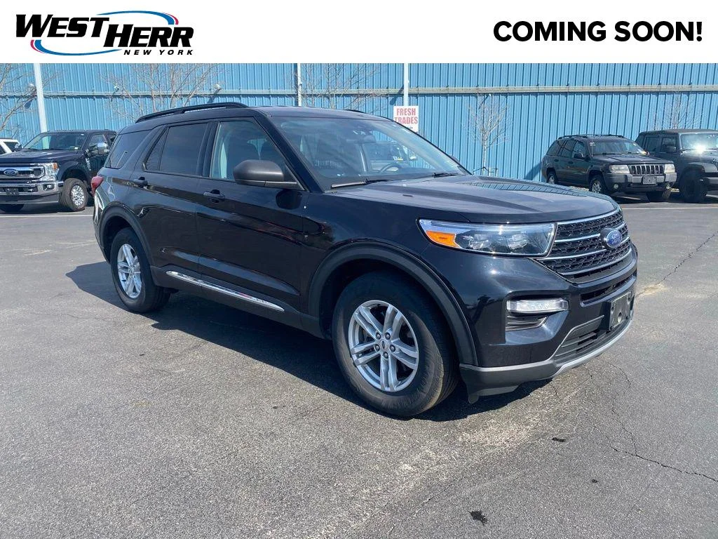 2021 Ford Explorer XLT 4WD's photo